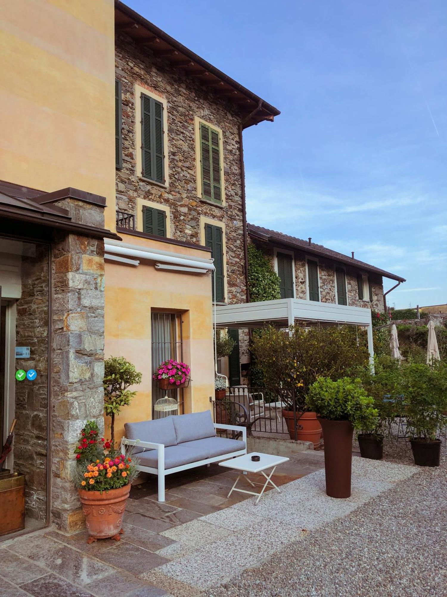 Hotel Antica Stallera Cannobio Exterior photo